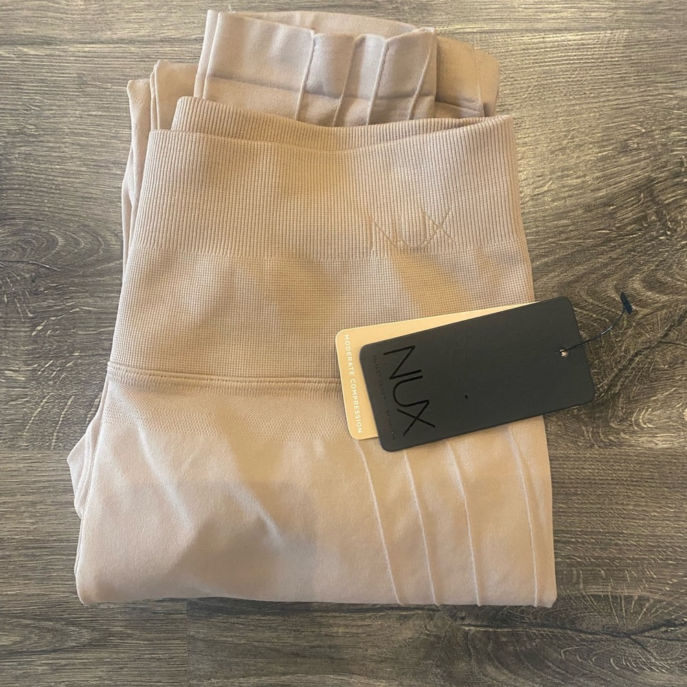 Nux Leggings - Dune